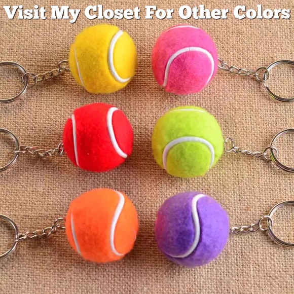 ❗️Moving SALE FINAL❗️ Mini Tennis Ball Key Chain - Picture 2 of 5